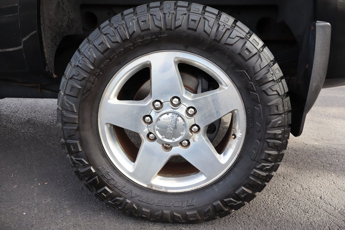 Used 2014 GMC Sierra 2500 Denali image 42