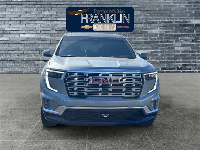 Used 2025 GMC Acadia Denali image 8