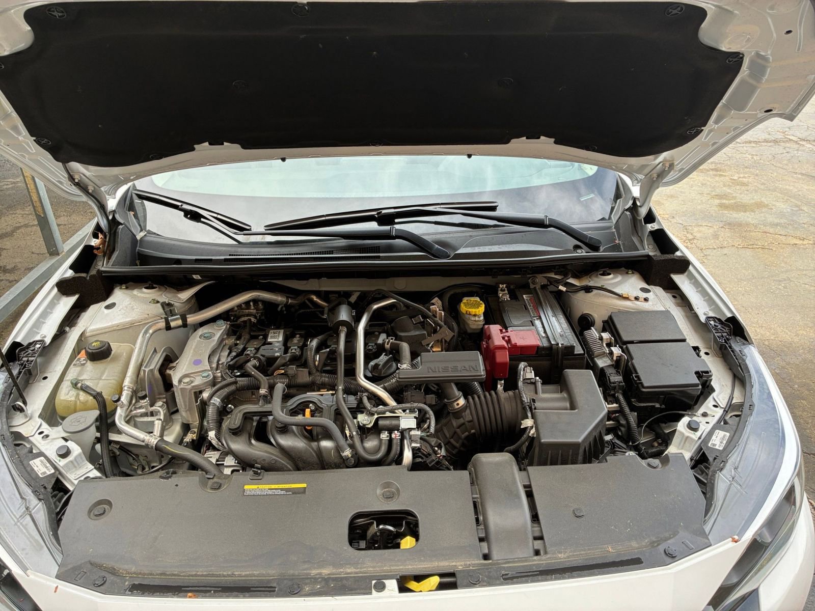 Used 2025 Nissan Sentra SV image 30