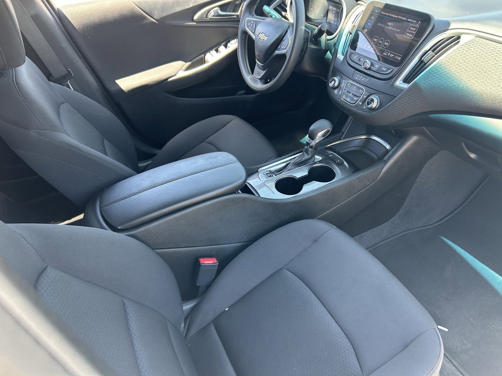 Certified 2022 Chevrolet Malibu LT FWD image 12