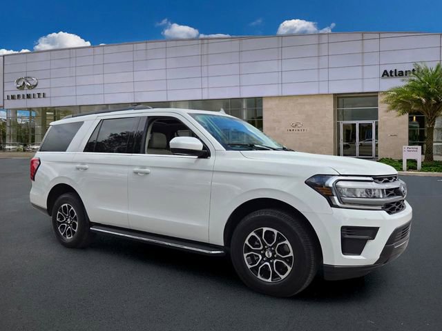 Used 2022 Ford Expedition XLT RWD image 2