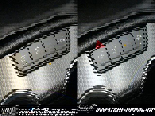 Used 2022 GMC Acadia SLT w/ Technology Package image 44