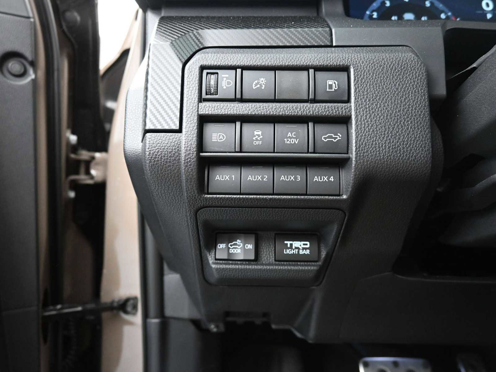 Used 2025 Toyota Tacoma TRD Pro image 11