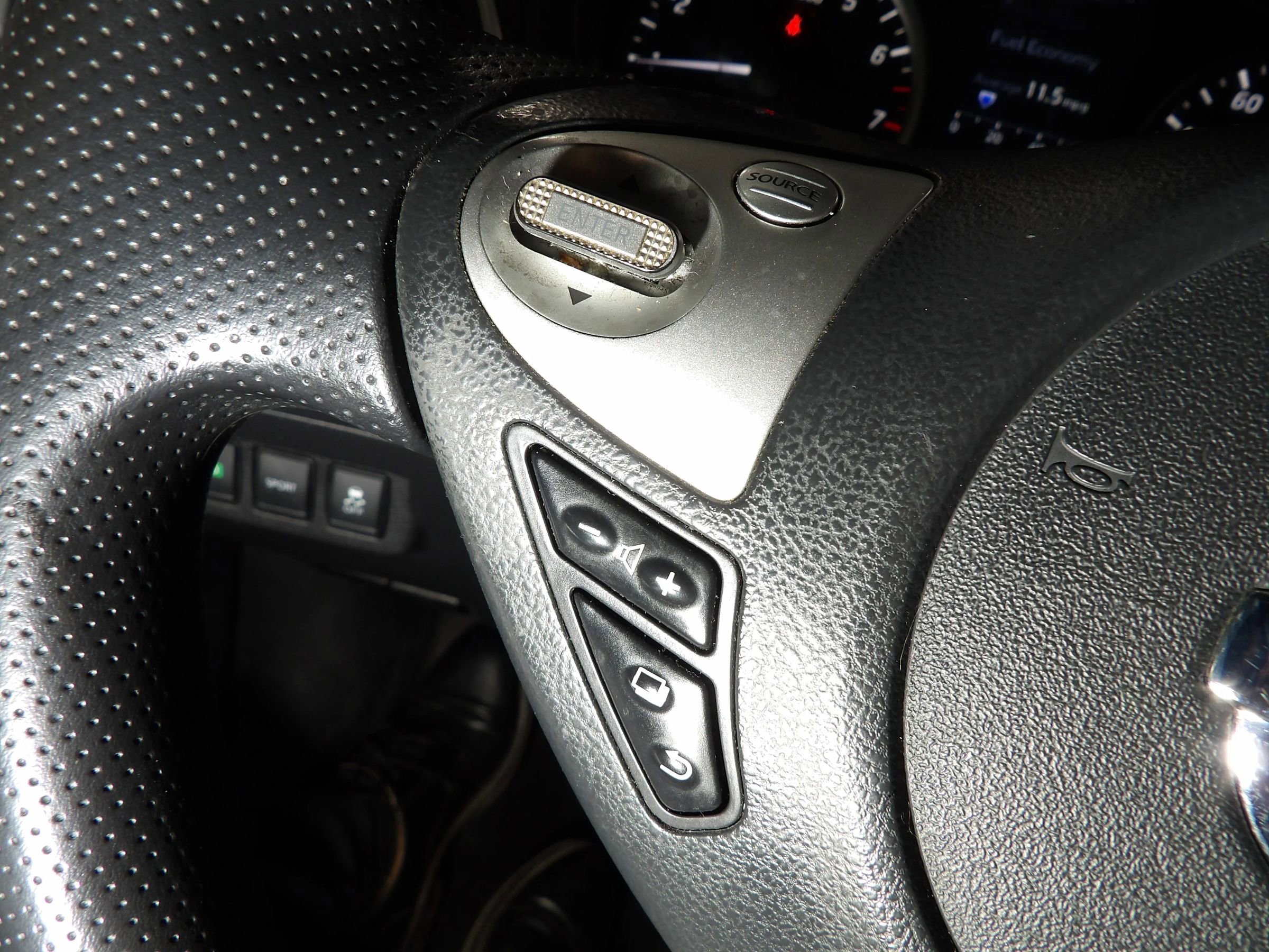 Used 2018 Nissan Sentra S w/ S Midnight Style Package FWD image 15