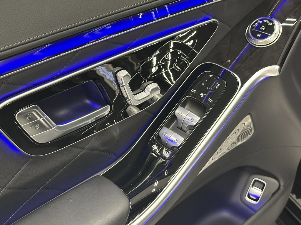 Certified 2025 Mercedes-Benz S 580e 4MATIC Sedan image 11