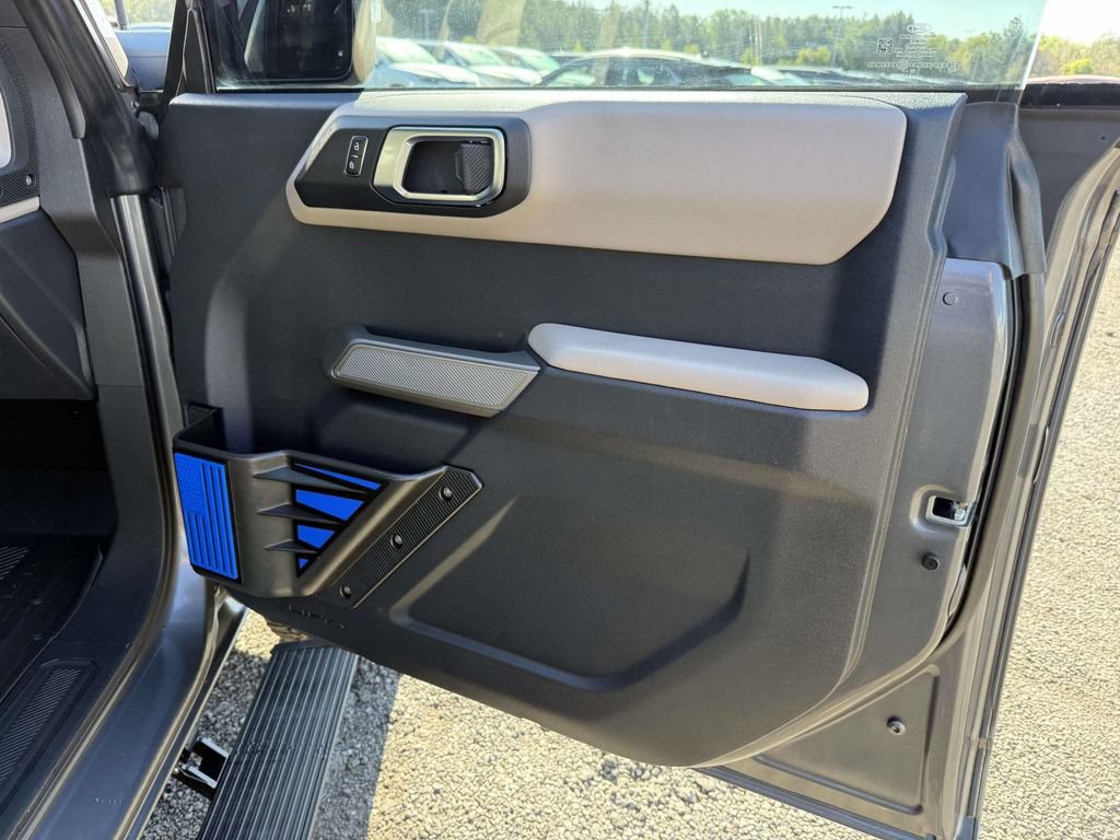 Used 2023 Ford Bronco Wildtrak AWD/4WD image 16