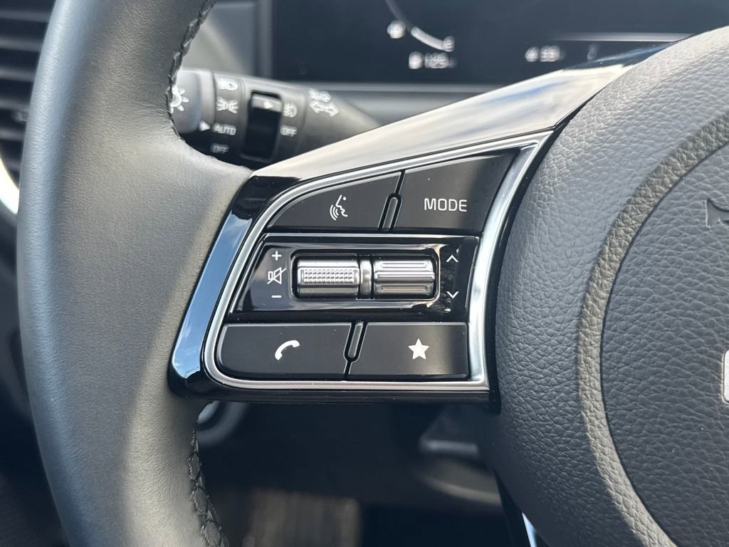 Certified 2026 Kia Seltos EX w/ EX Sunroof Package image 33