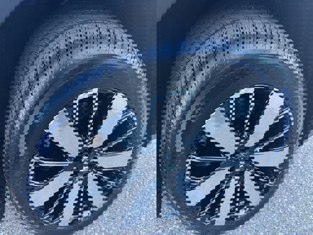 New 2026 Mitsubishi Outlander SE image 12