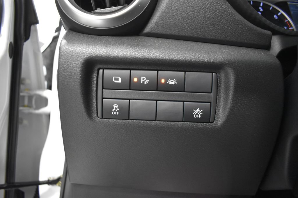 Certified 2025 Nissan Versa S w/ Trunk Package image 17