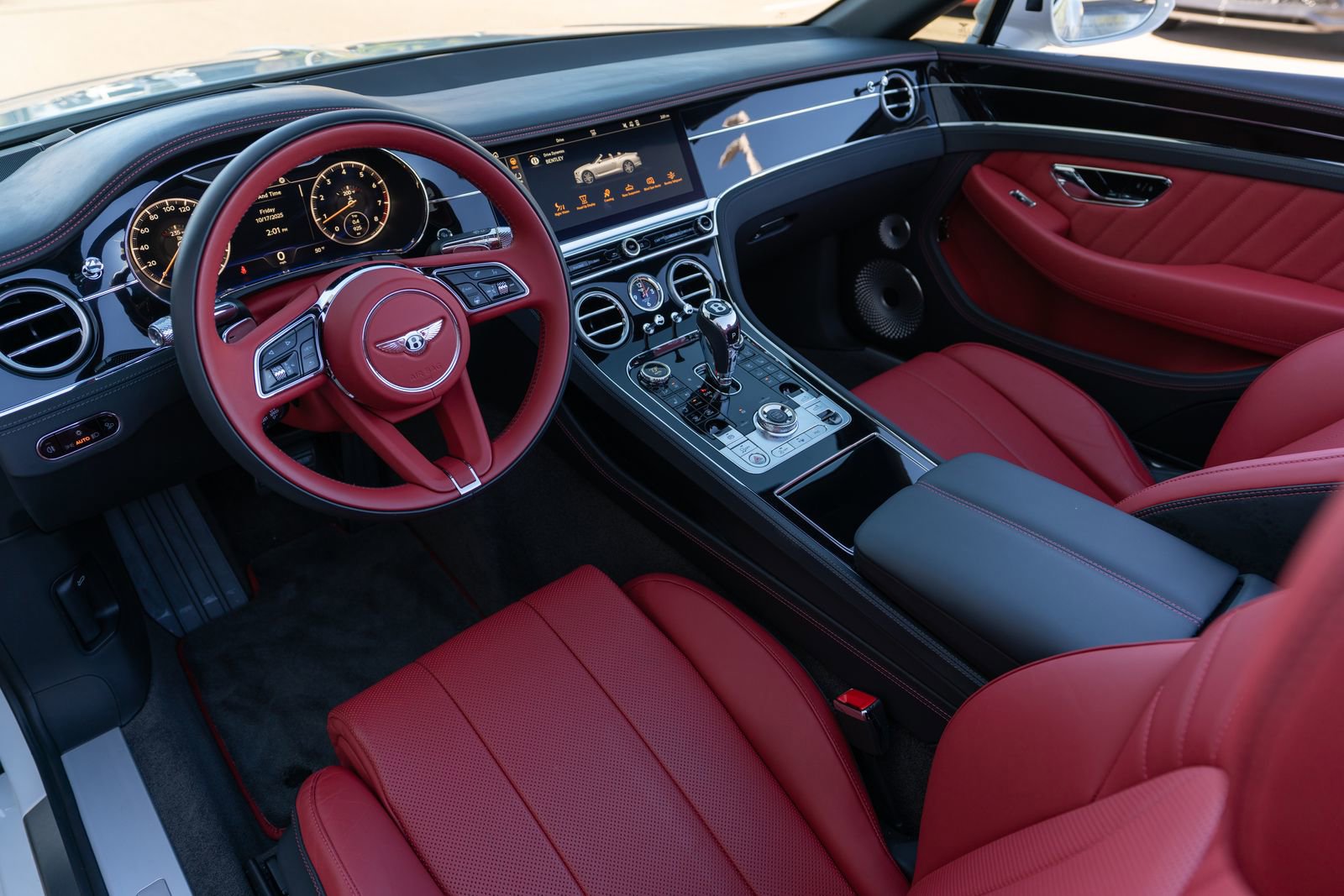 Certified 2024 Bentley Continental GT image 23