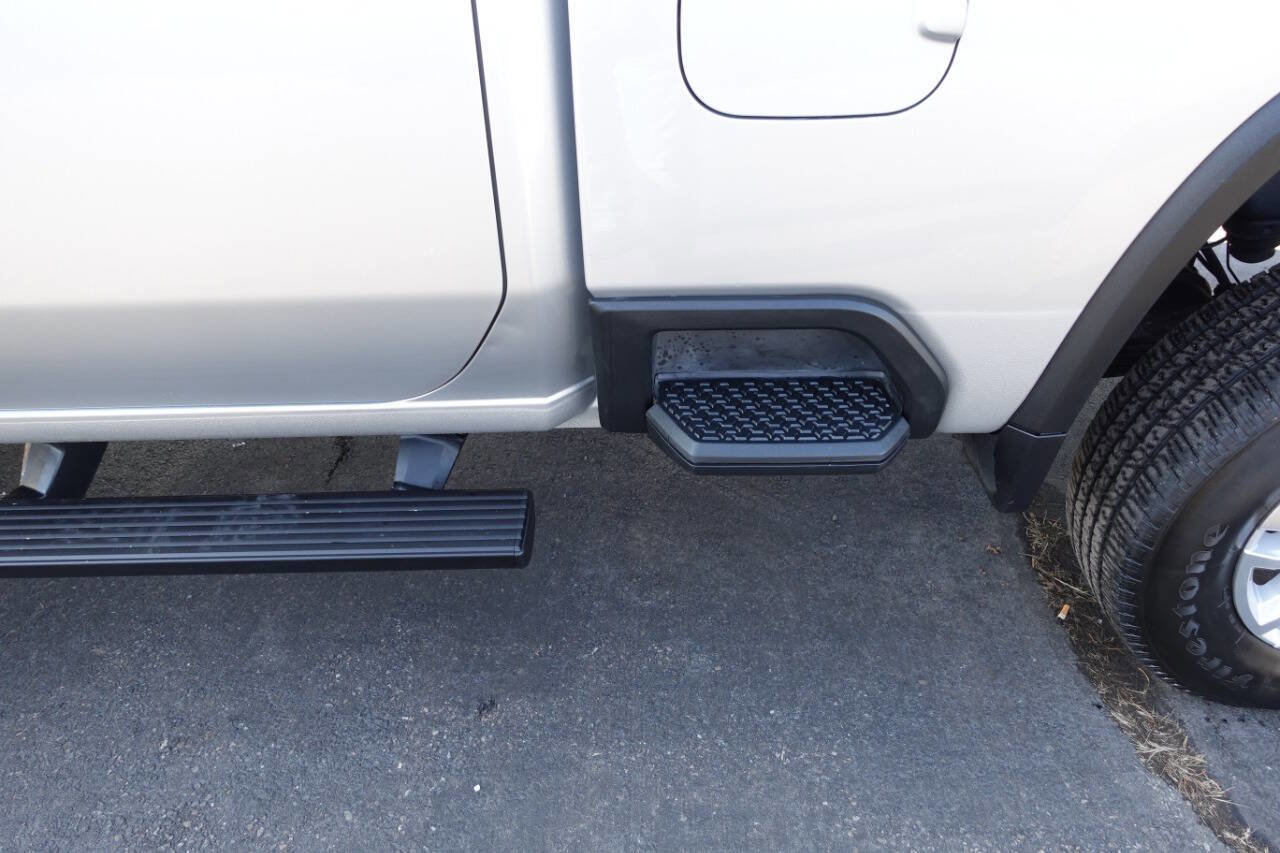 Used 2022 Chevrolet Silverado 2500 W/T w/ WT Convenience Package image 23