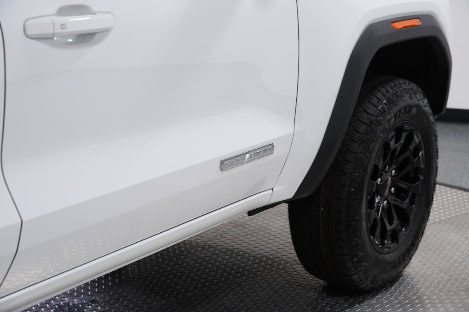 New 2026 GMC Canyon Elevation RWD image 22