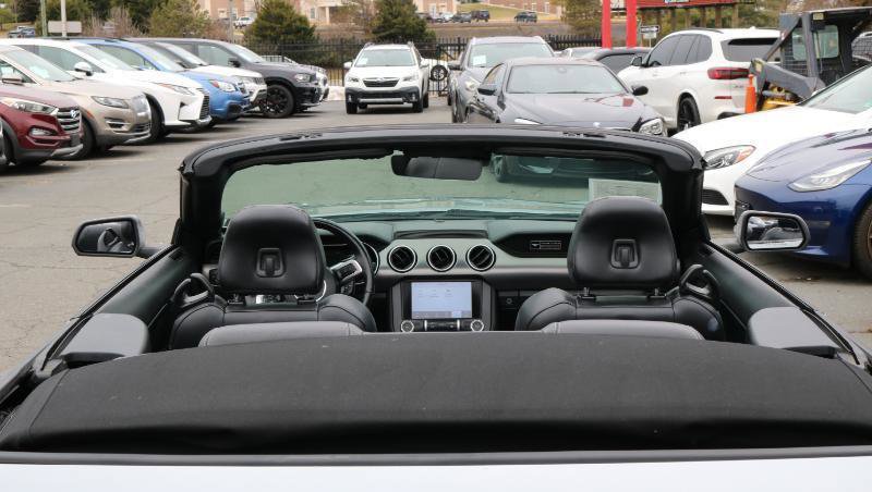 Used 2020 Ford Mustang GT Premium w/ Equipment Group 401A image 9