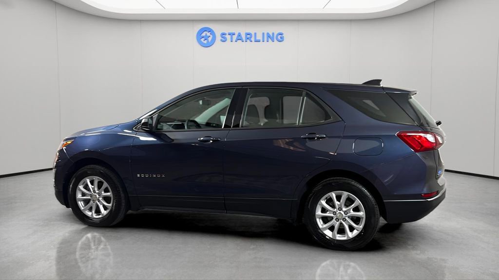 Used 2018 Chevrolet Equinox LS w/ LPO, Floor Liner Package image 9