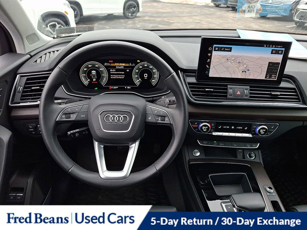 Used 2023 Audi Q5 e Premium Plus w/ Premium Plus Package image 14