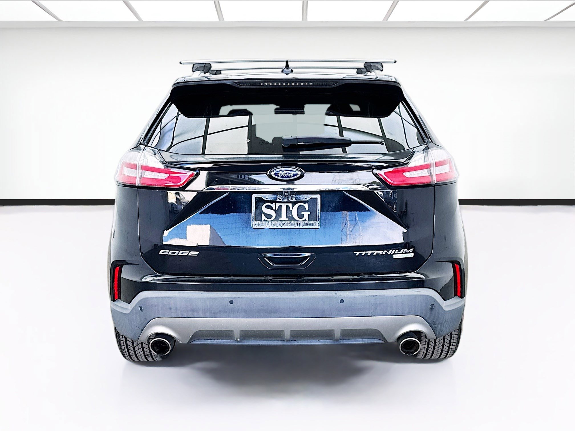 Used 2019 Ford Edge Titanium image 5