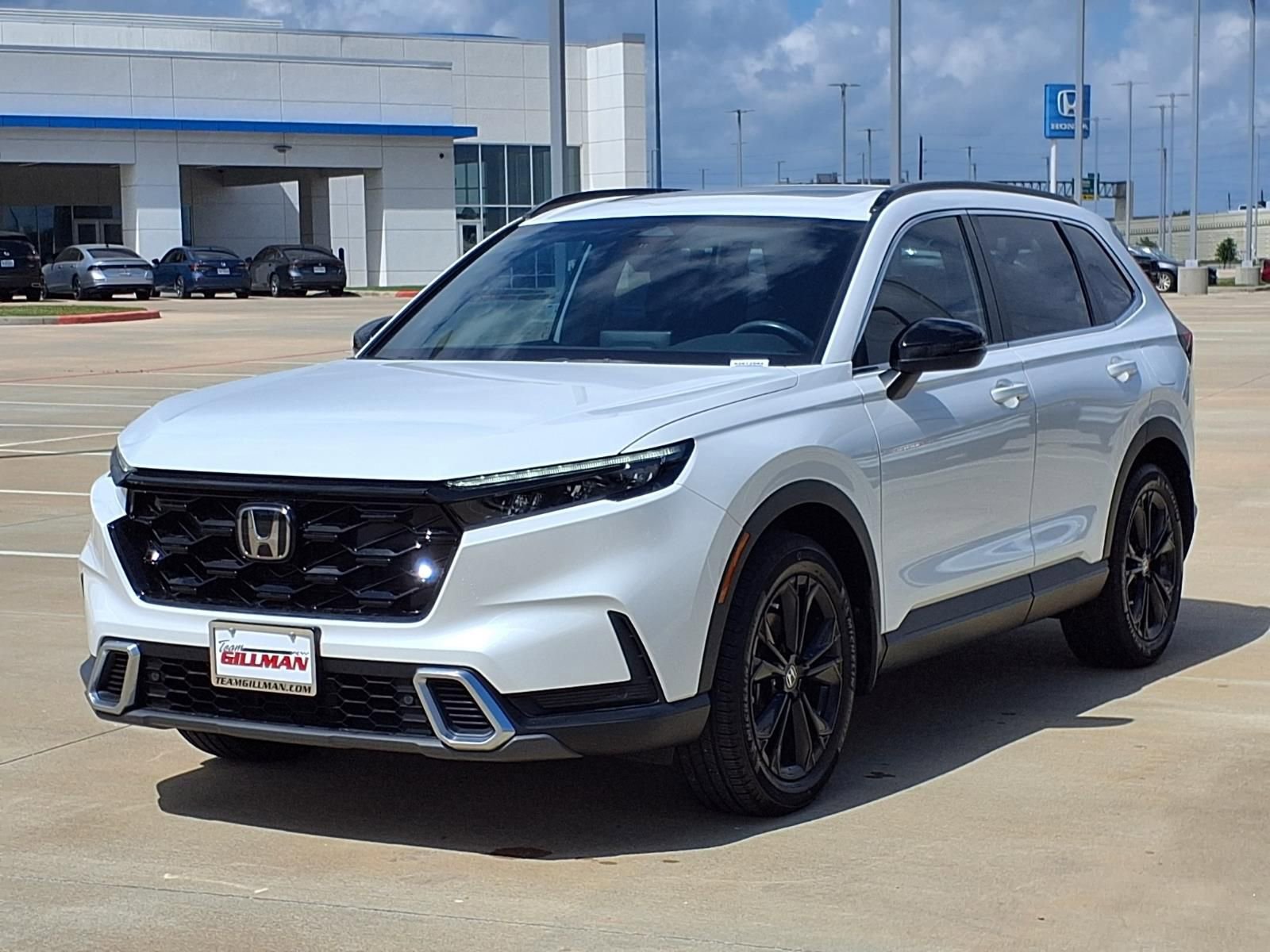 Used 2024 Honda CR-V Sport Touring image 4