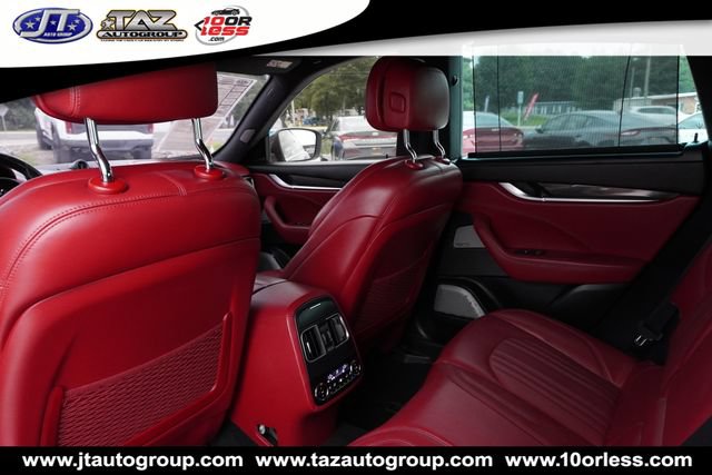 Used 2017 Maserati Levante S AWD/4WD image 27