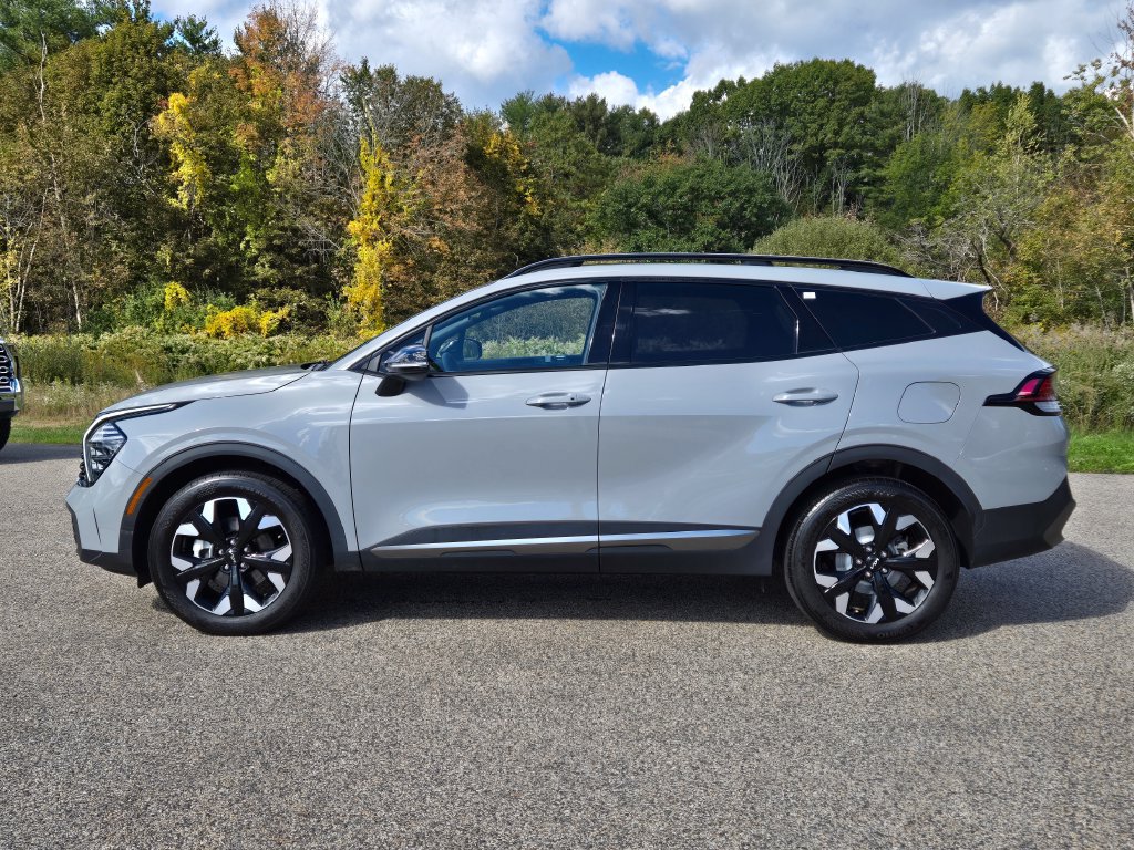 Used 2024 Kia Sportage X-Line AWD/4WD image 2