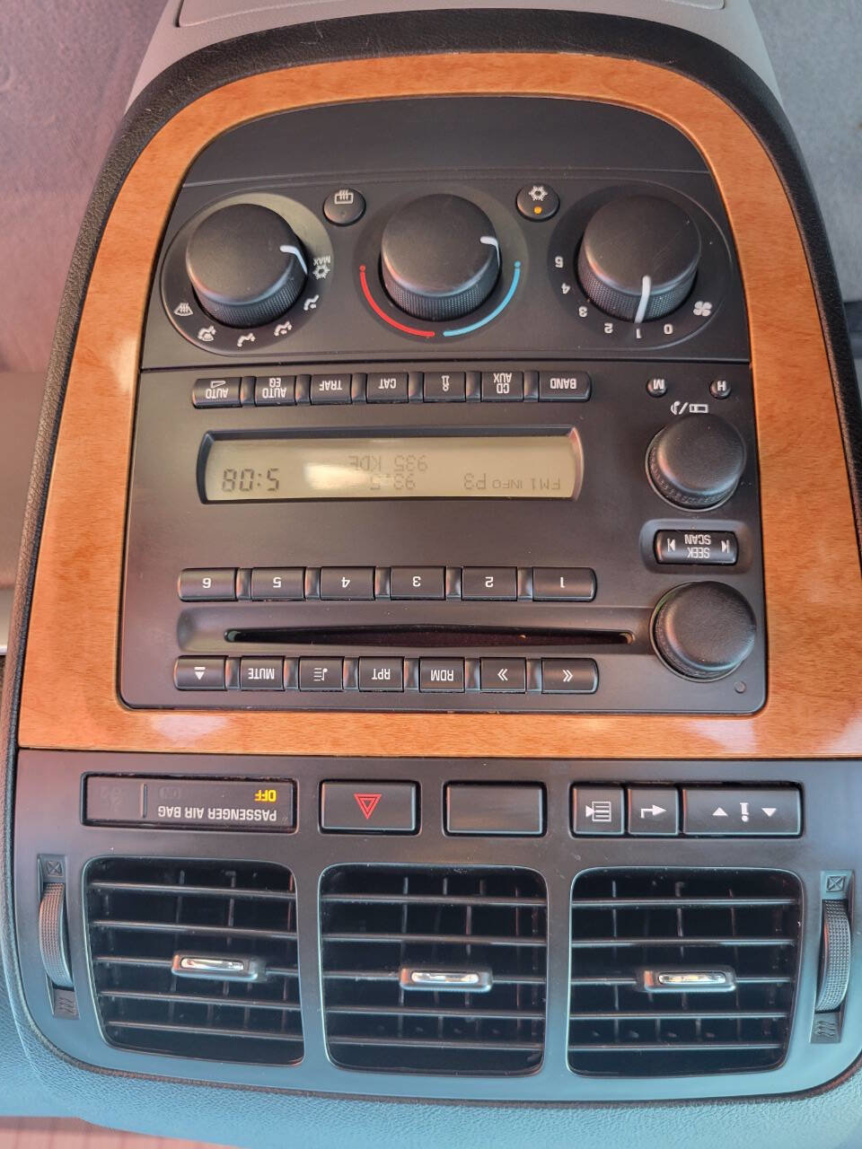 Used 2006 Saturn Relay Level 2 w/ Preferred Pkg image 28