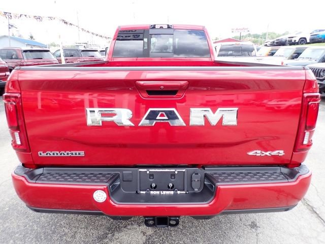 New 2026 RAM 3500 Laramie AWD/4WD image 4