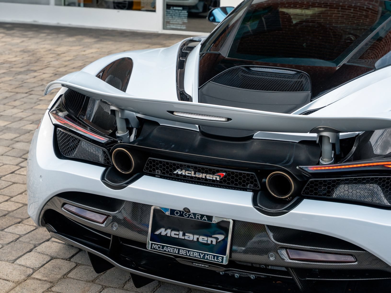 Used 2018 McLaren 720S Luxury RWD image 13