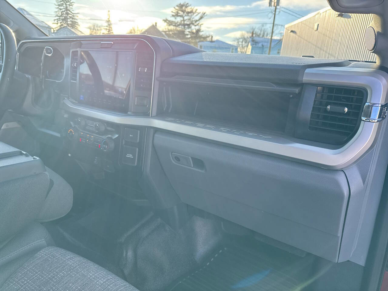 Certified 2025 Ford F350 XLT w/ Black Appearance Package AWD/4WD image 18