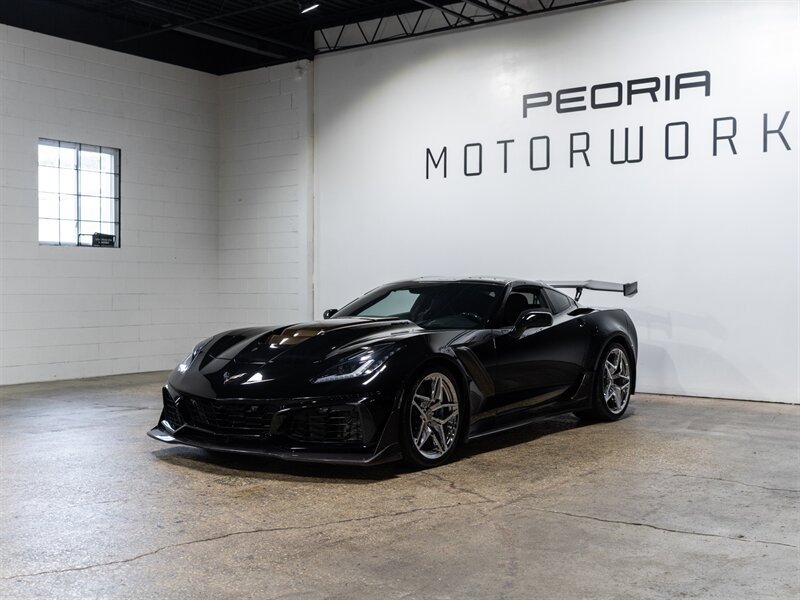 Used 2019 Chevrolet Corvette ZR1 RWD image 4