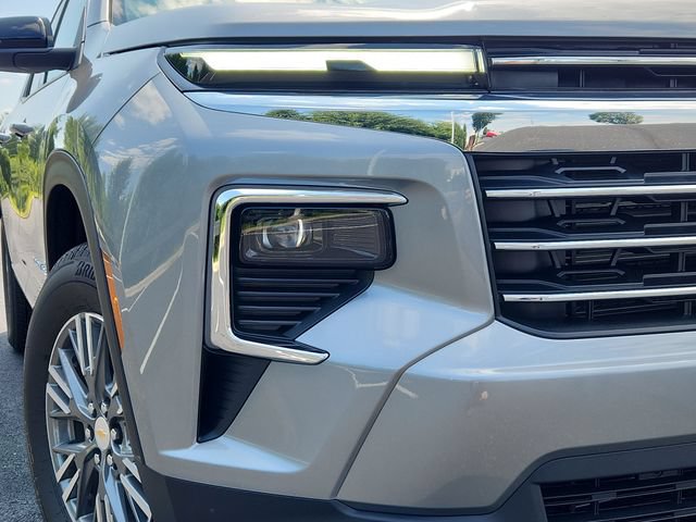 New 2026 Chevrolet Traverse LT w/ Driver Confidence Package FWD image 9