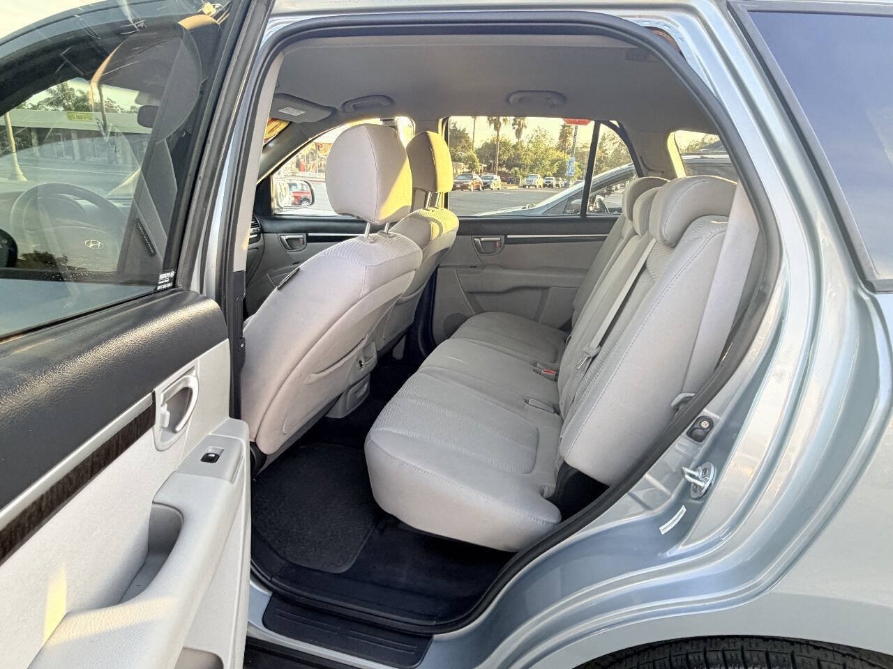 Used 2008 Hyundai Santa Fe GLS FWD image 13