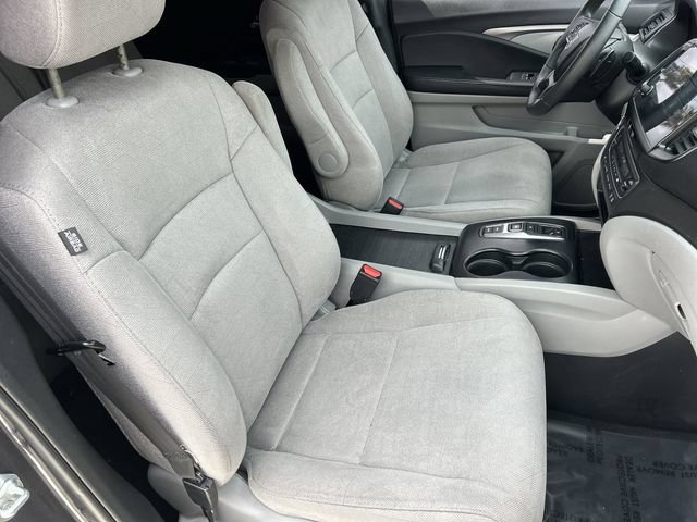 Used 2021 Honda Pilot EX image 11