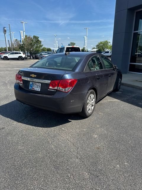 Used 2016 Chevrolet Cruze LS FWD image 8