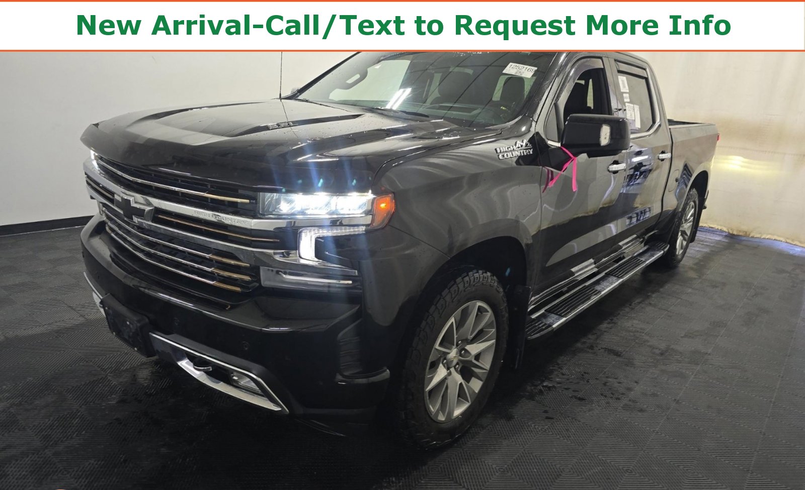 Used 2019 Chevrolet Silverado 1500 High Country w/ Technology Package AWD/4WD image 1