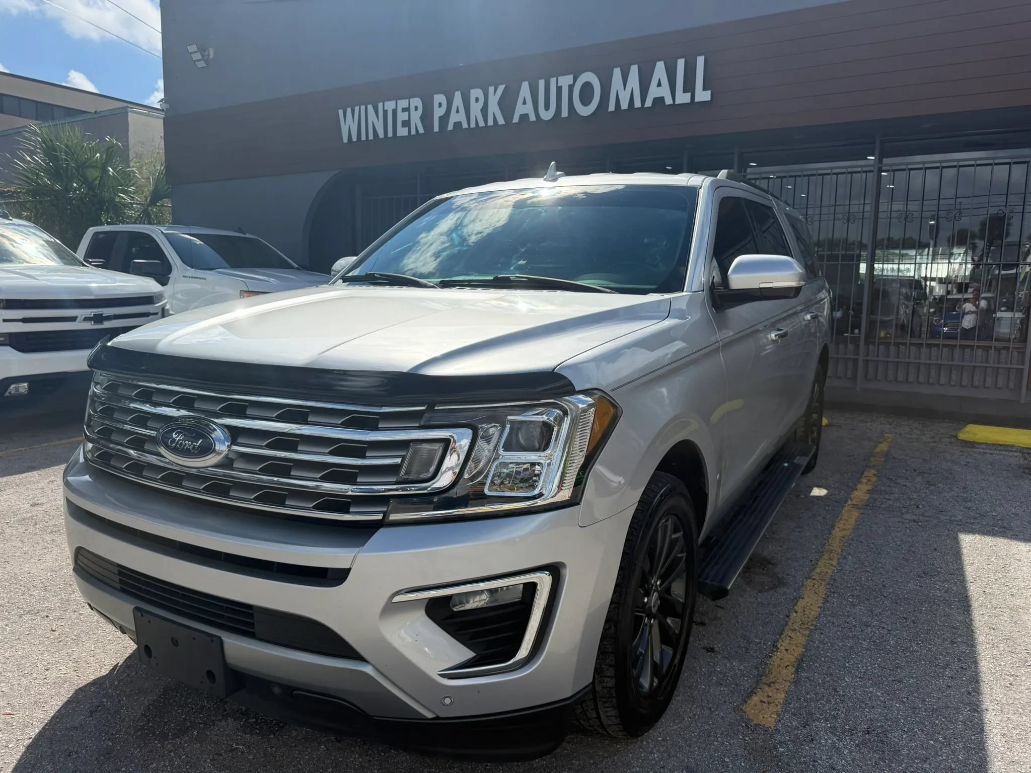 Used 2019 Ford Expedition Max Limited RWD image 1