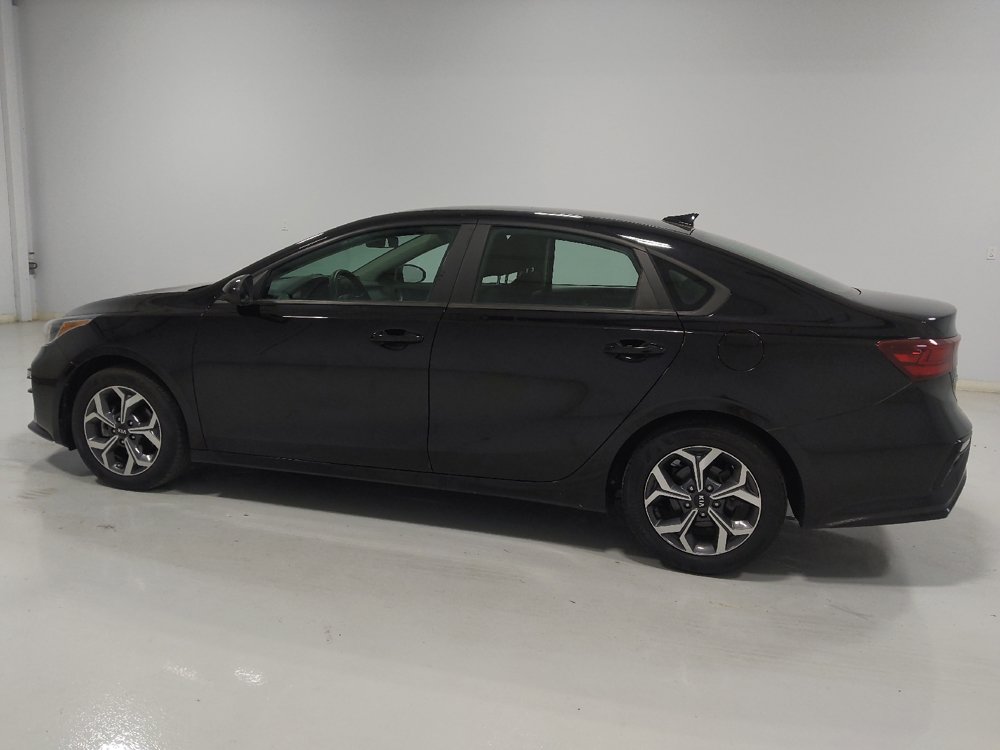 Used 2020 Kia Forte LXS FWD image 3