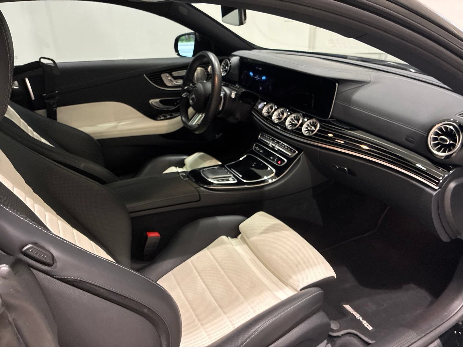 Used 2022 Mercedes-Benz E 450 4MATIC Coupe image 30