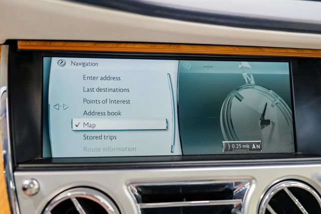 Used 2017 Rolls-Royce Wraith RWD image 44