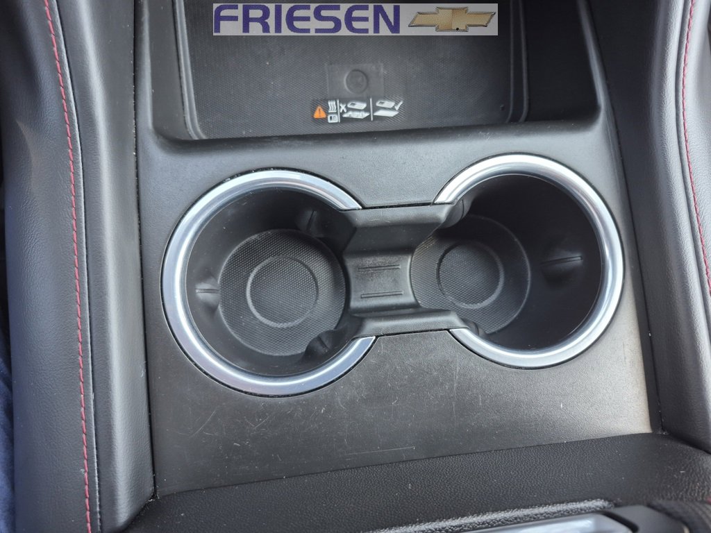 Used 2022 Chevrolet Suburban RST w/ Luxury Package image 24