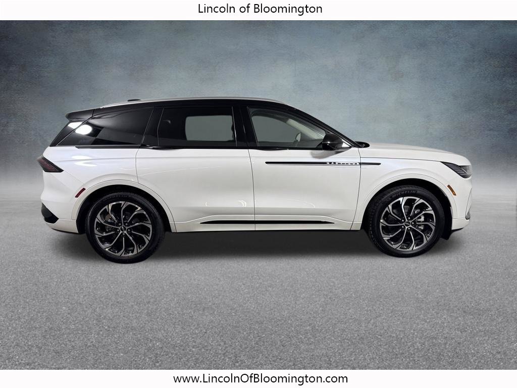 New 2026 Lincoln Nautilus Reserve AWD/4WD image 8