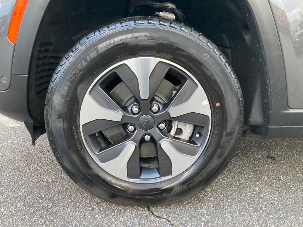 New 2024 Jeep Grand Cherokee Limited 4xe w/ Luxury Tech Group II image 30