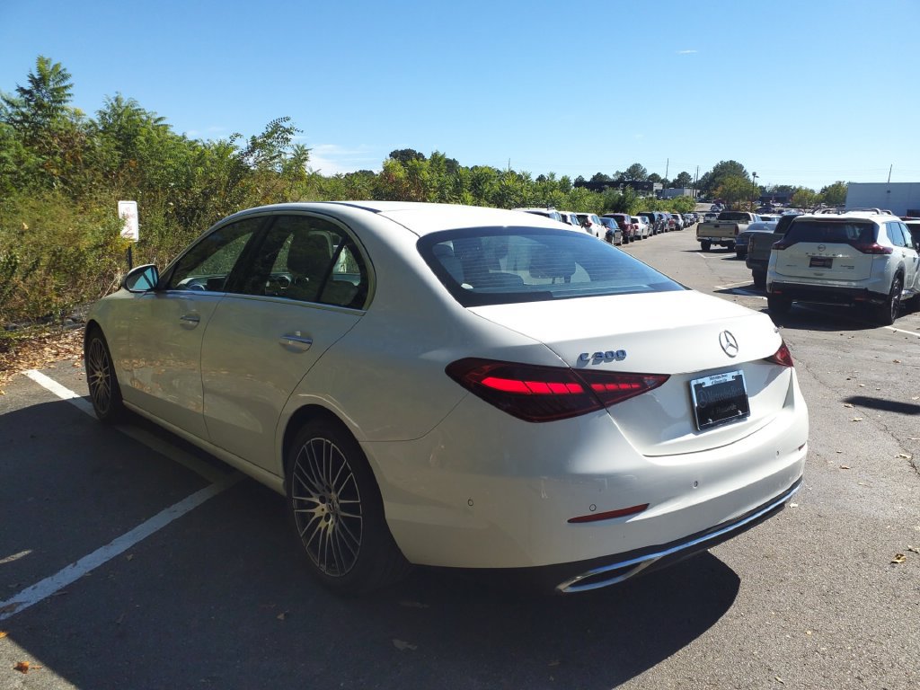 Used 2023 Mercedes-Benz C 300 4MATIC Sedan image 5