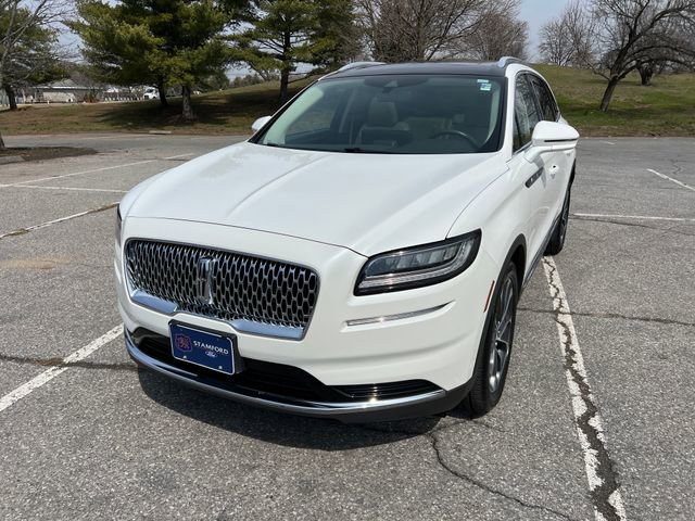 Used 2022 Lincoln Nautilus Reserve image 4