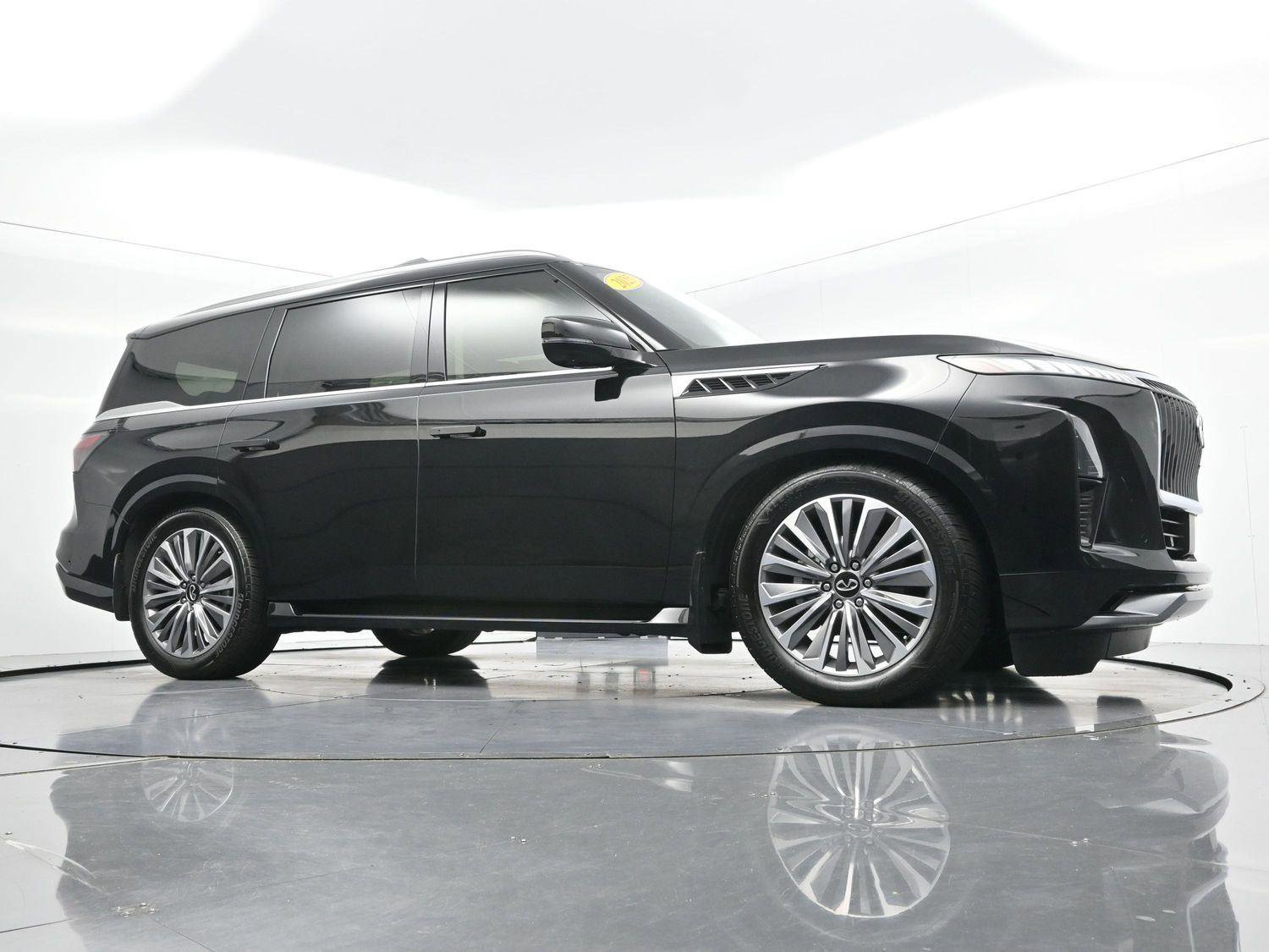 Used 2025 INFINITI QX80 Luxe w/ Exterior Package AWD/4WD image 44