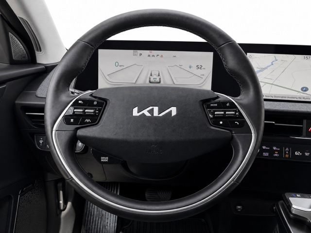 Used 2024 Kia EV6 Wind AWD/4WD image 31