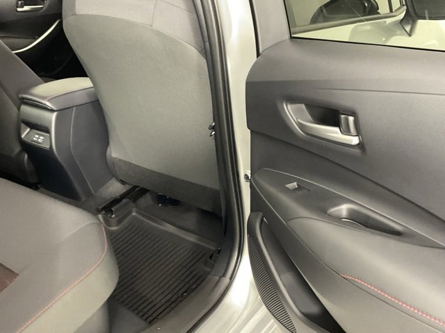 Used 2025 Toyota Corolla SE image 14