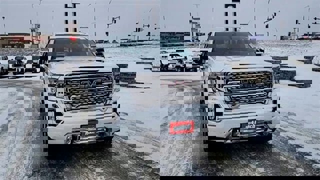 Certified 2020 GMC Sierra 1500 Denali w/ Denali Ultimate Package image 3