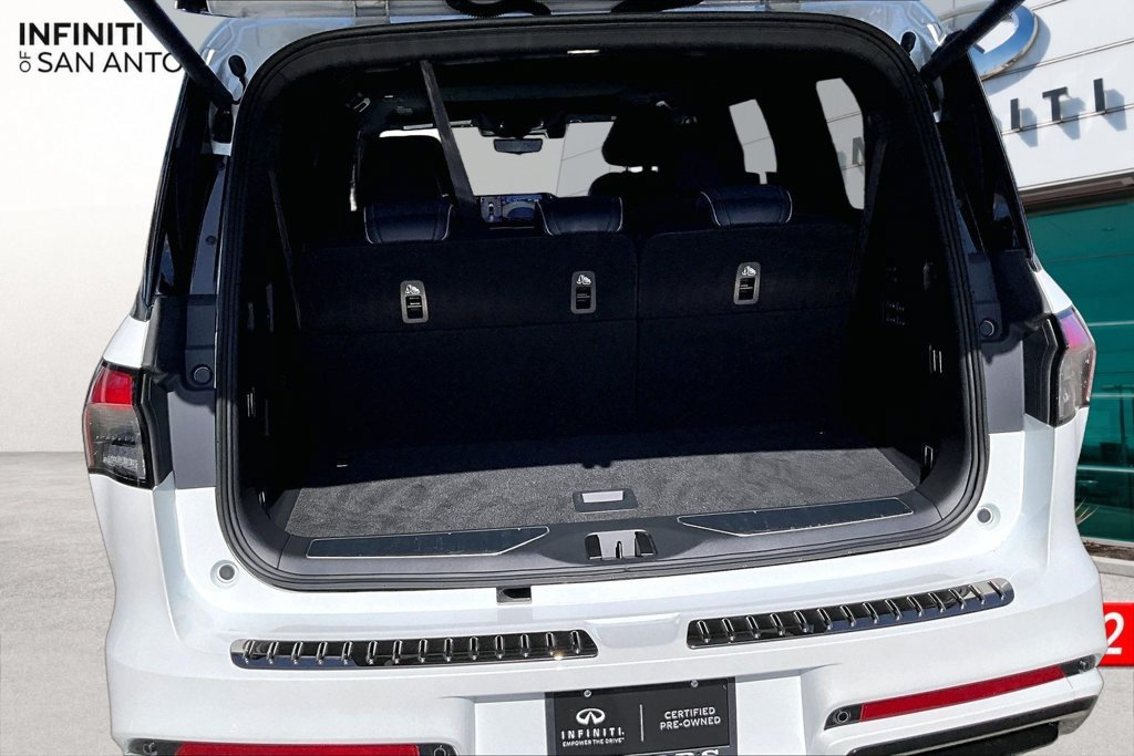 Used 2026 INFINITI QX80 4WD w/ Sport Exterior Package image 47