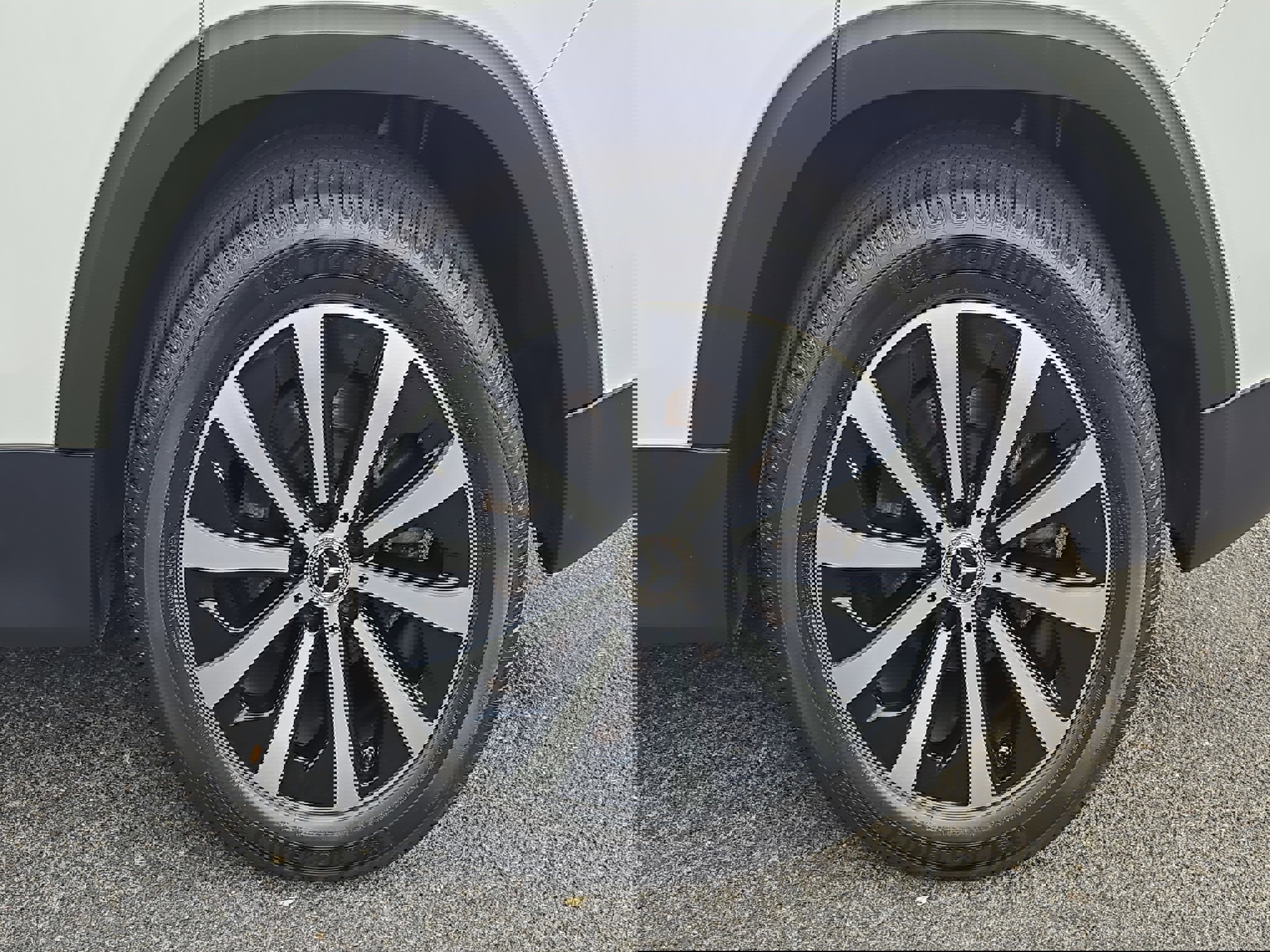 Certified 2023 Mercedes-Benz GLB 250 GLB 250 image 32