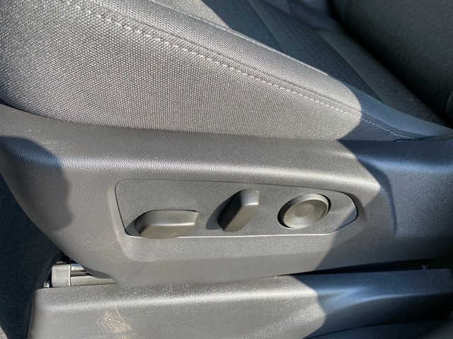 New 2026 GMC Sierra 1500 Elevation image 16