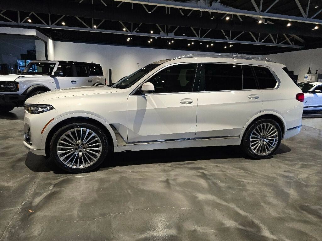 Used 2021 BMW X7 xDrive40i w/ Premium Package AWD/4WD image 8